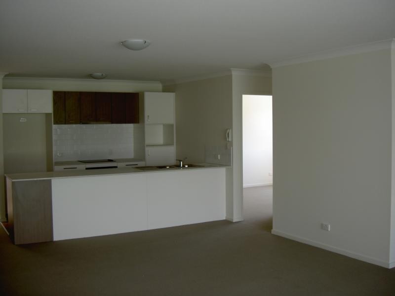 7/4-6 Lockhart Street, Woolloongabba QLD 4102