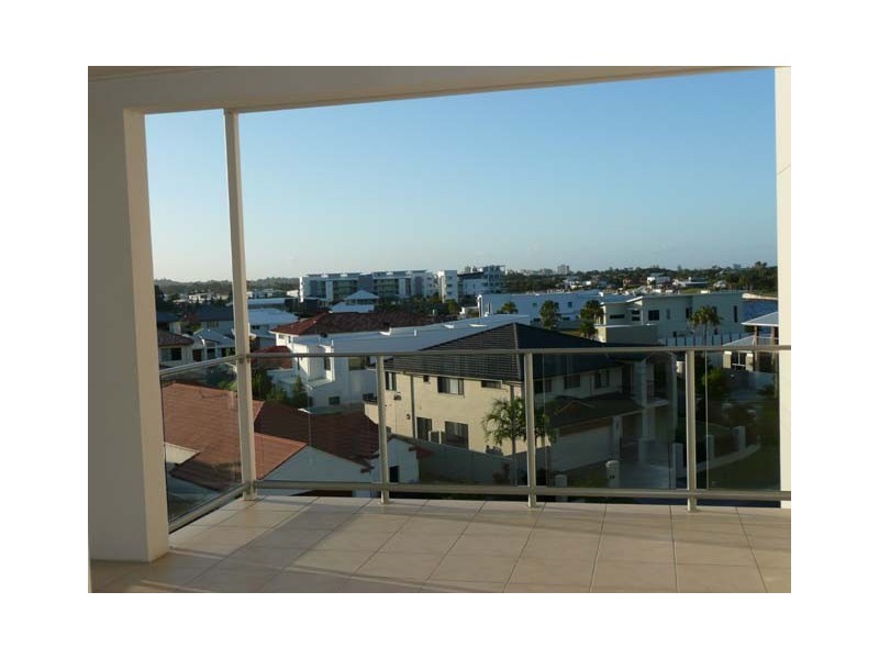 76 Kawana Island, Kawana Island QLD 4575