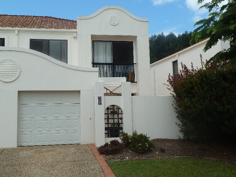 4/22-34 Glenside Drive, Robina QLD 4226