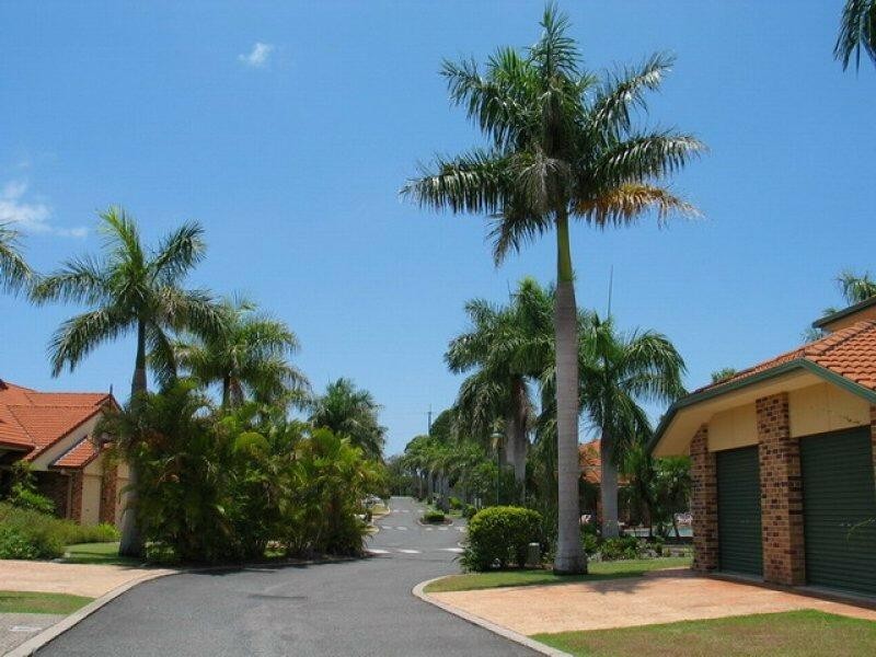 272 Oxley Drive, Runaway Bay QLD 4216