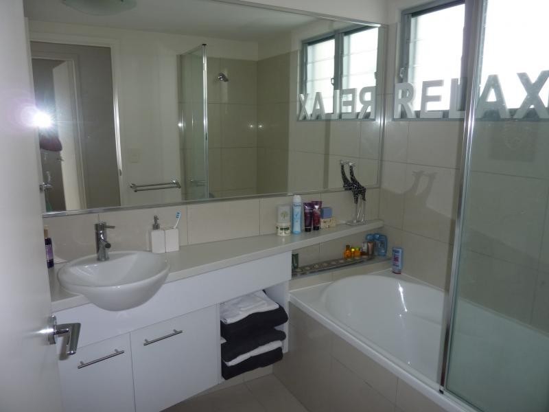 51 Grand Parade, Kawana Island QLD 4575