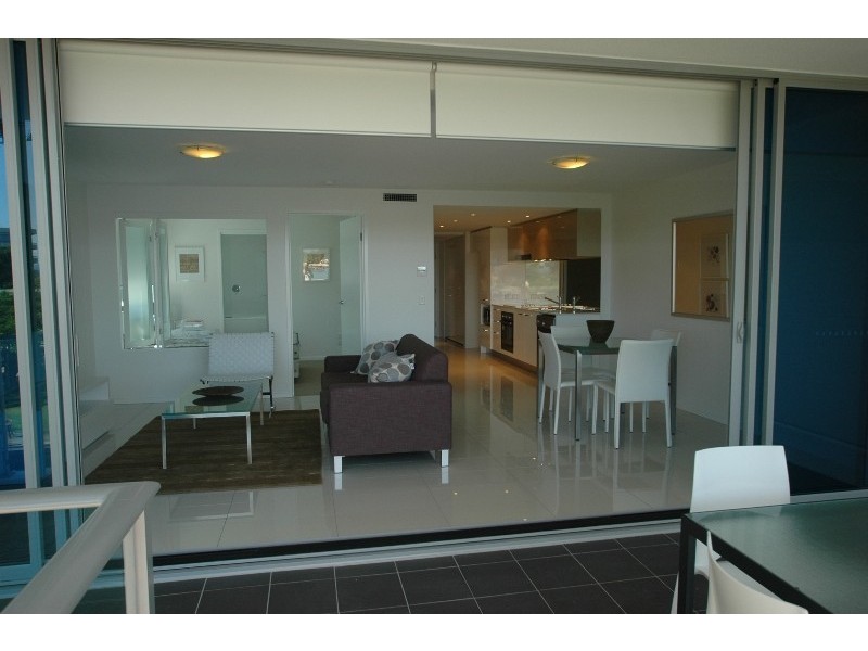 30 Paradise Island, Surfers Paradise QLD 4217