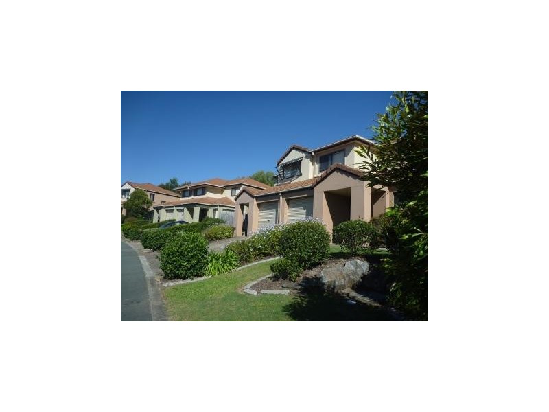 23/13 Hervey St, Pacific Pines QLD 4211