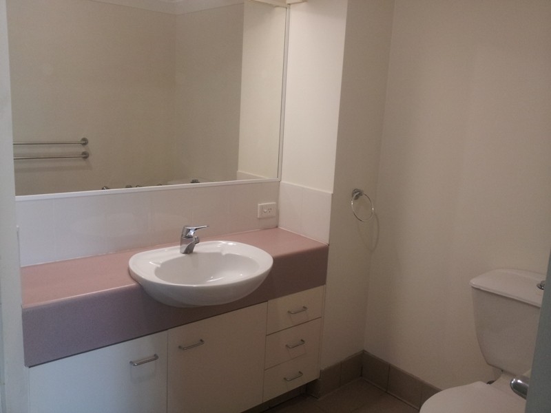 35 Ferry Street, Kangaroo Point QLD 4169