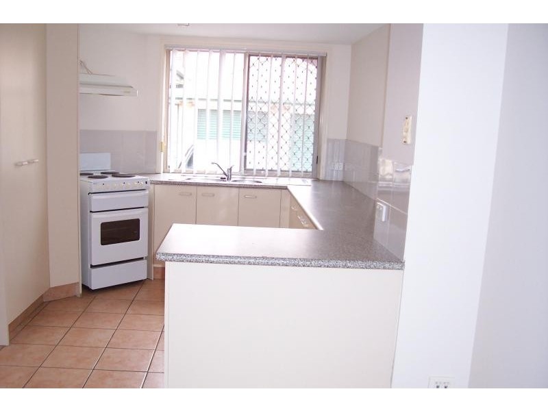 220 Christine Ave, Burleigh Waters QLD 4220