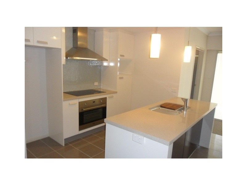 15/1 Sydney Street, Redcliffe QLD 4020