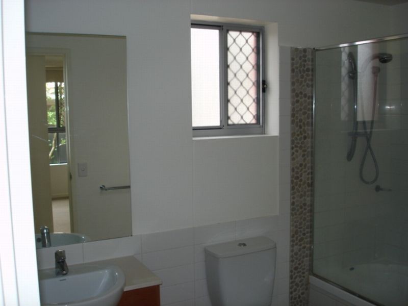 13/13 – 23 Bright St, Labrador QLD 4215