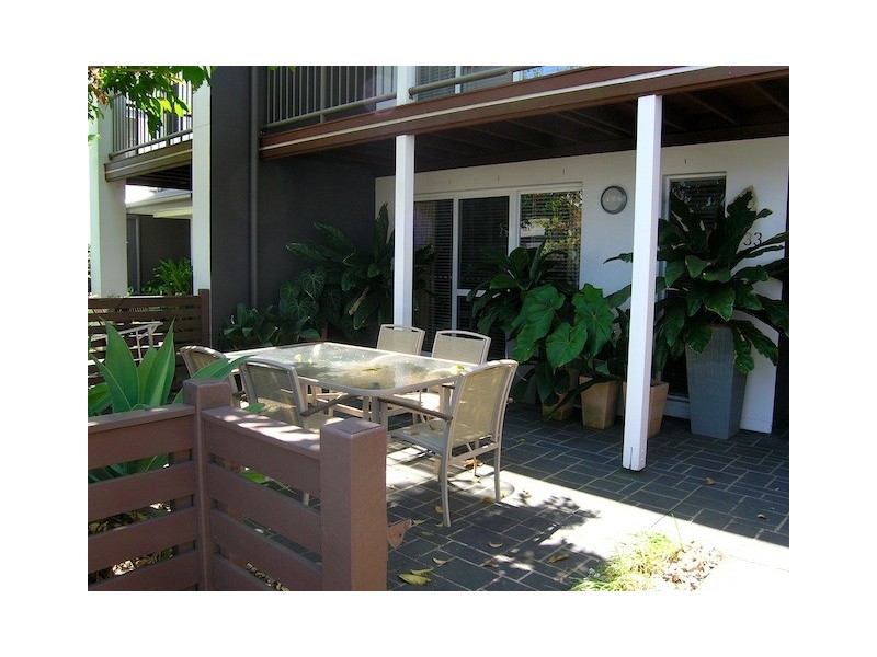 92 The Promenade, Hendra QLD 4011