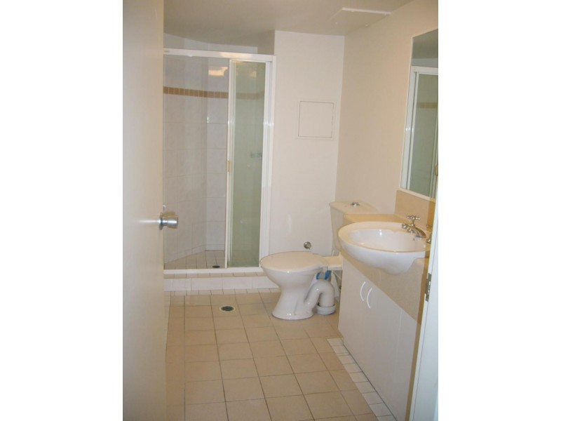 15 Santa Monica Blvd, Miami QLD 4220
