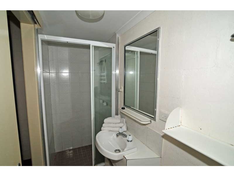 3 Whitmore Street, Taringa QLD 4068