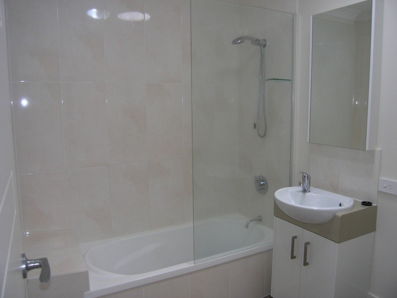 2/25 Dalziel Street, Nundah QLD 4012