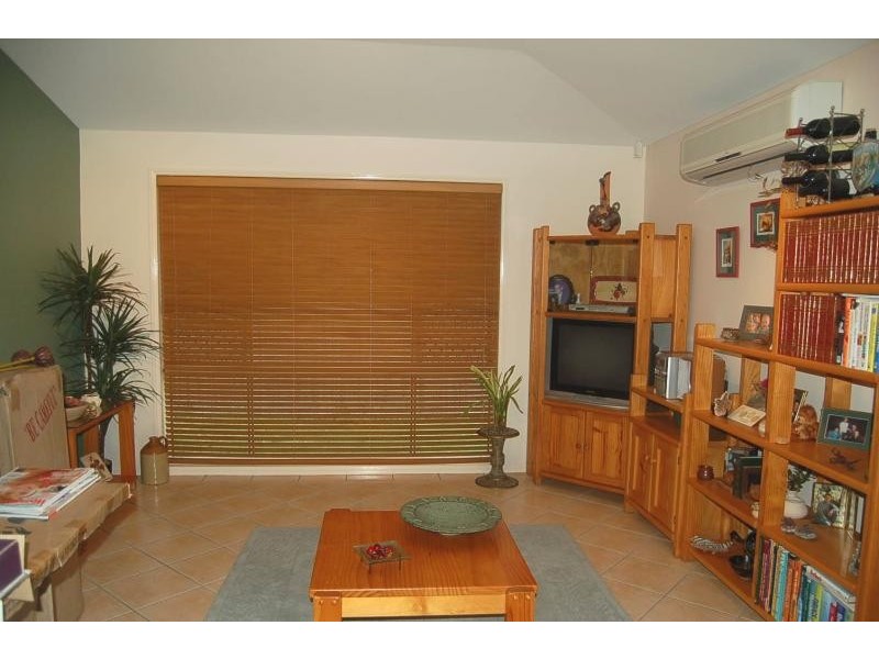 13 Doncaster Place, Alexandra Hills QLD 4161