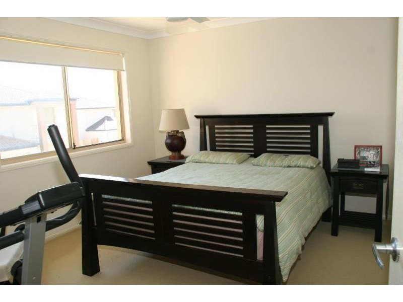 11/3 Johnston Street, Carina QLD 4152