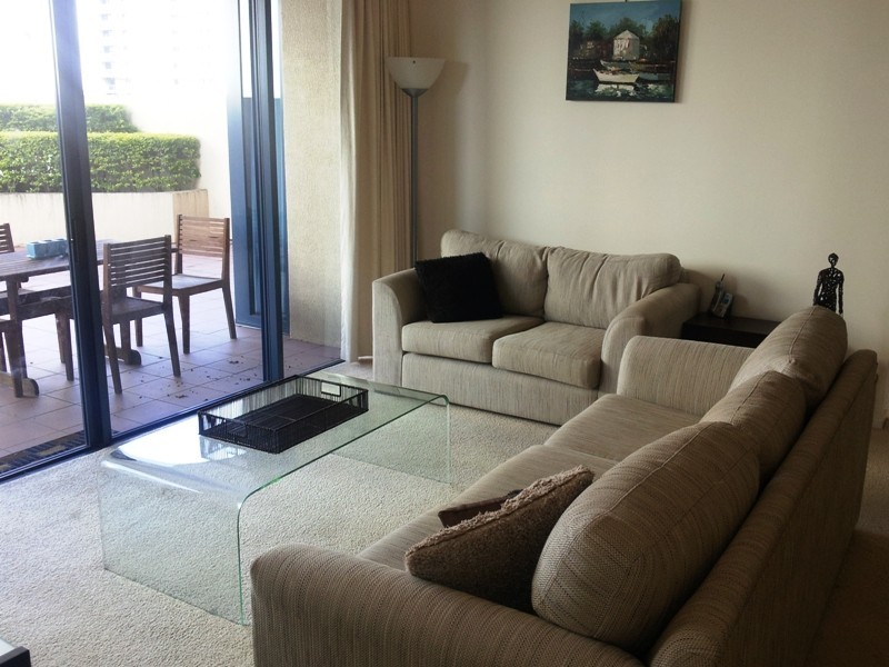 45 Deakin Street, Kangaroo Point QLD 4169