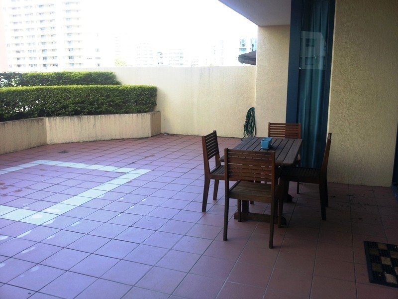 45 Deakin Street, Kangaroo Point QLD 4169