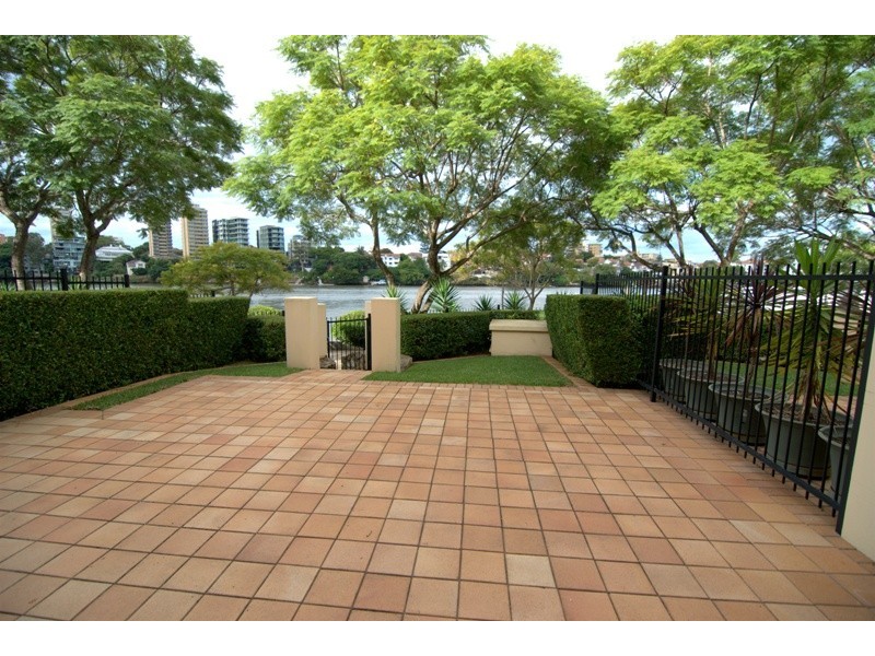 46-50 Rotherham Street, Kangaroo Point QLD 4169