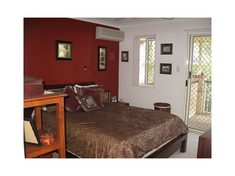 12 Edmondson Street, Corinda QLD 4075