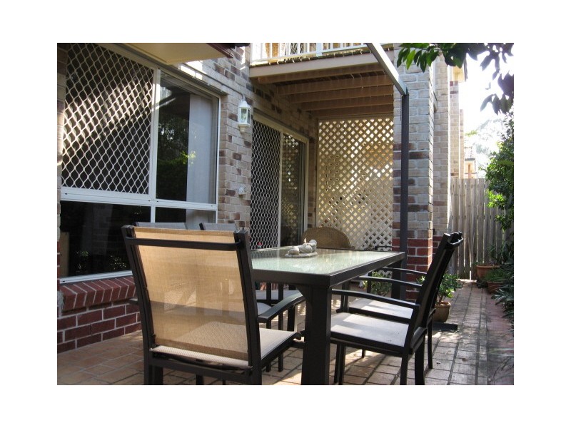 12 Edmondson Street, Corinda QLD 4075