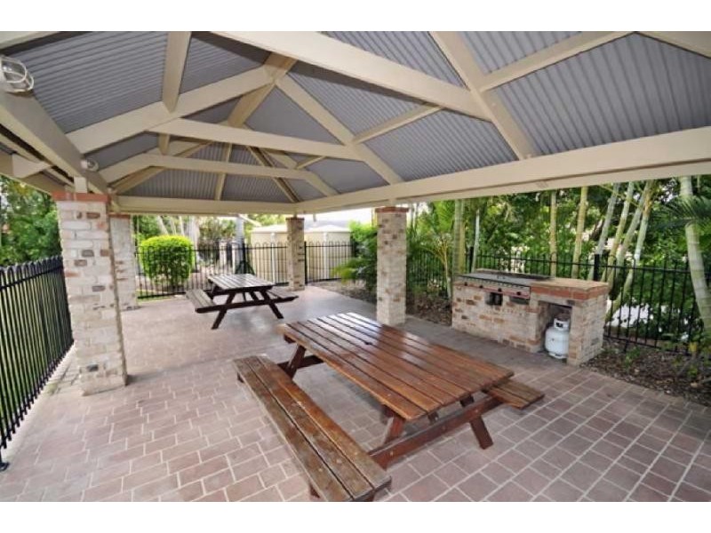 12 Edmondson Street, Corinda QLD 4075