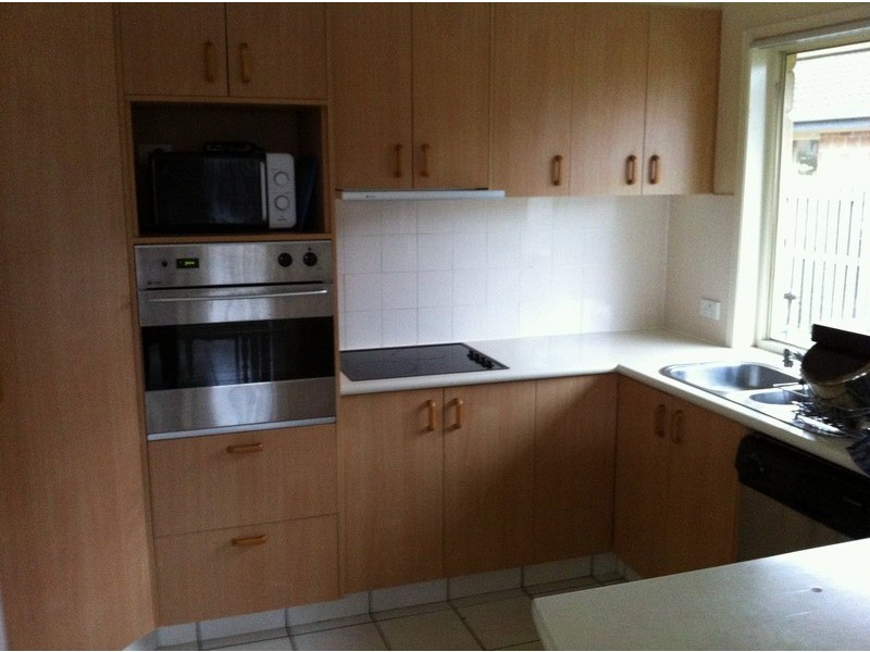 17 Tracey Cres, Varsity Lakes QLD 4227