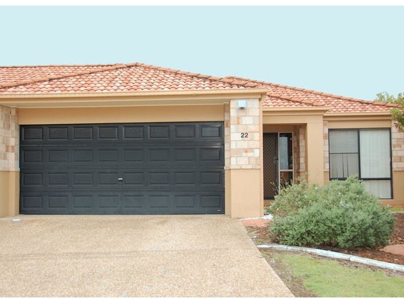 22/24 Amsonia Court,, Arundel QLD 4214