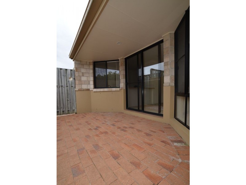 44/24 Amsonia Court,, Arundel QLD 4214