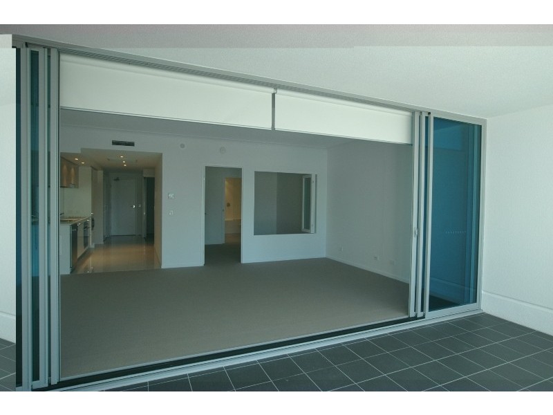 30 Paradise Island, Surfers Paradise QLD 4217