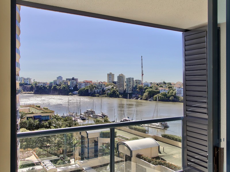 42 Ferry Street, Kangaroo Point QLD 4169