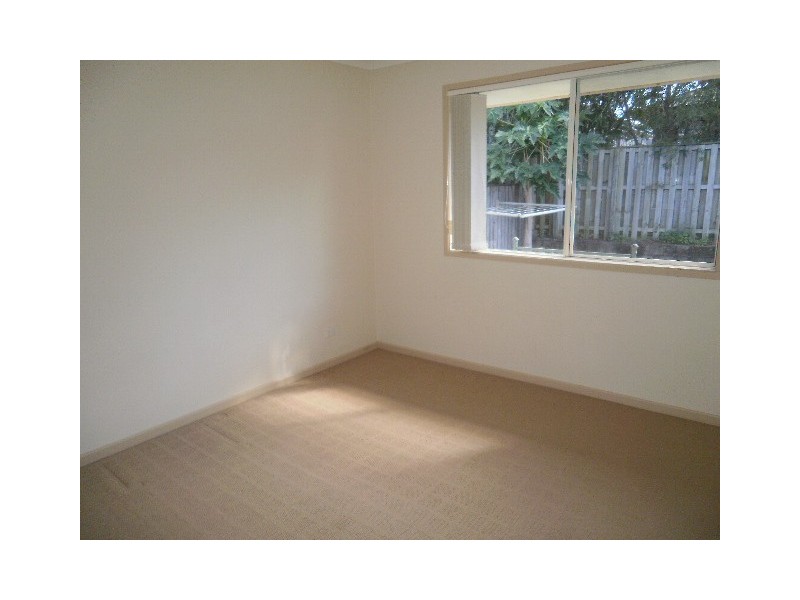 Pacific Pines QLD 4211