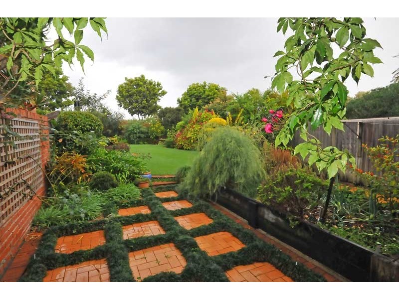 116 Meadowlands Road, Carina QLD 4152