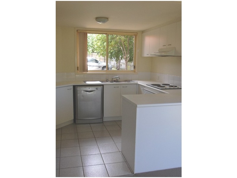 25/3 Arundel Drive,, Arundel QLD 4214