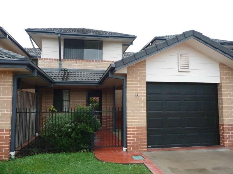 18/2 Springhill Drive, Sippy Downs QLD 4556