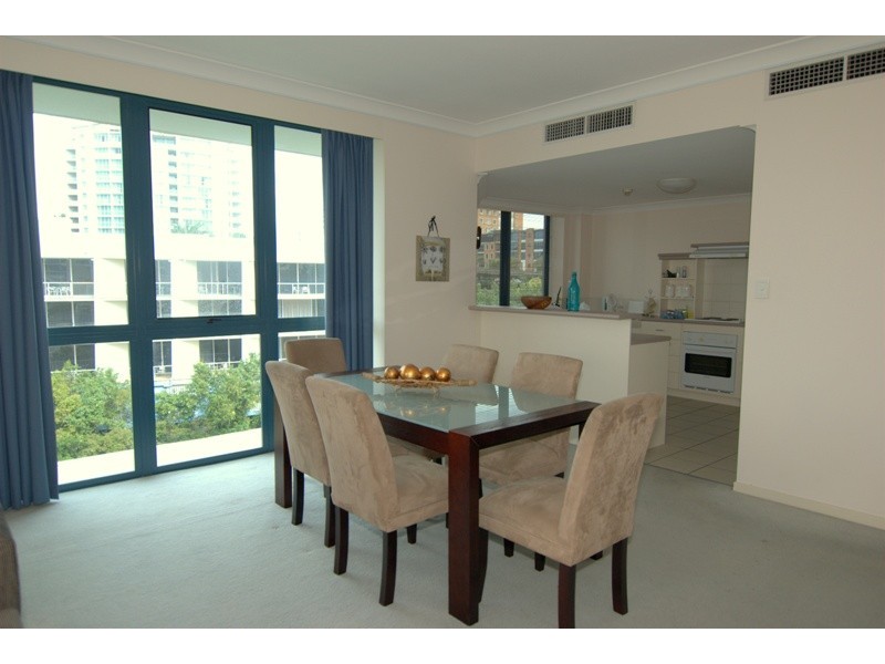 35 Ferry Street, Kangaroo Point QLD 4169