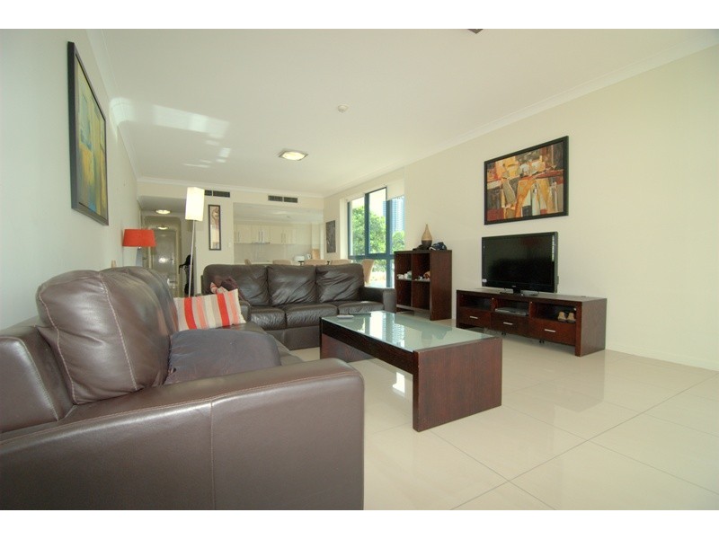 35 Ferry Street, Kangaroo Point QLD 4169