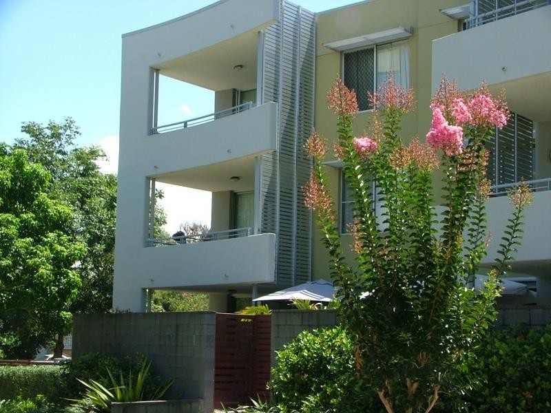 69/2 Campbell St, Toowong QLD 4066