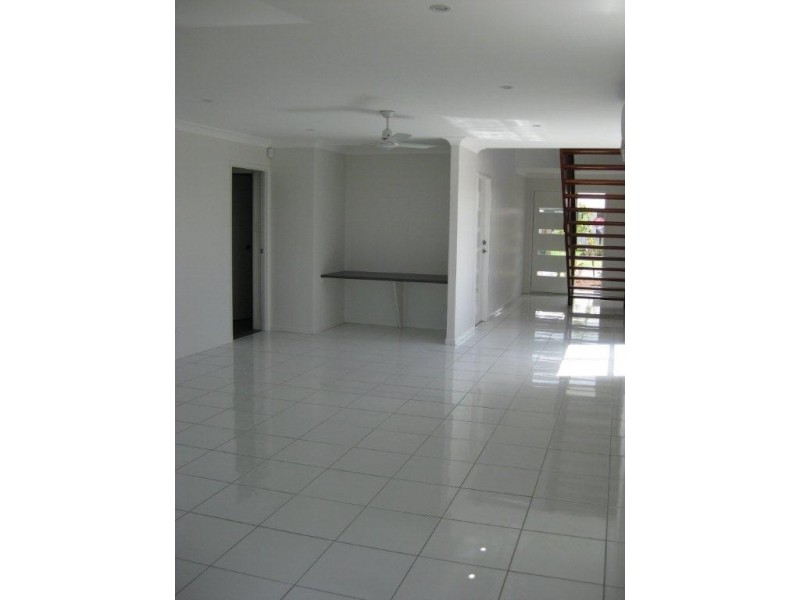 North Lakes QLD 4509