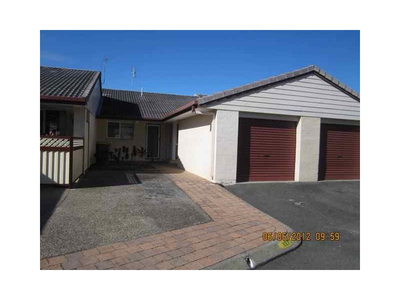 127/128 Benowa Road, Southport QLD 4215