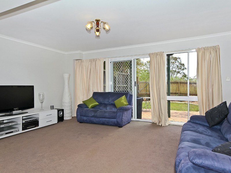 4/302 College Road, Karana Downs QLD 4306