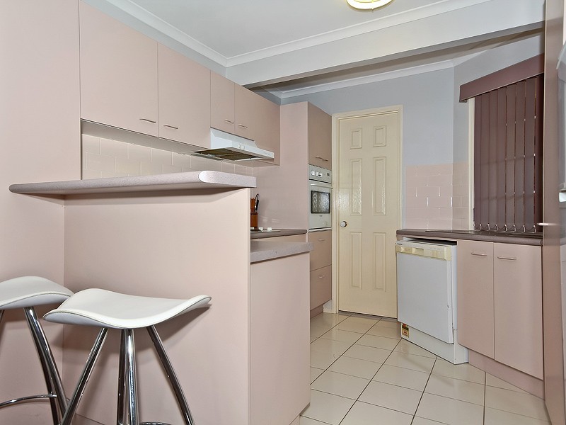 4/302 College Road, Karana Downs QLD 4306