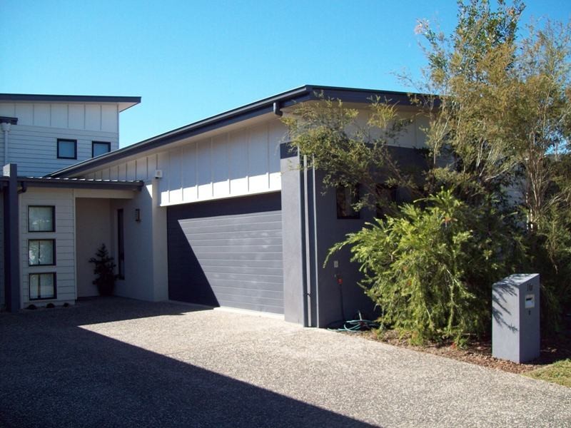Hans Boysen Drive, Mudjimba QLD 4564