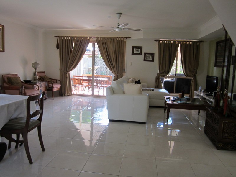 272 Oxley Drive, Runaway Bay QLD 4216