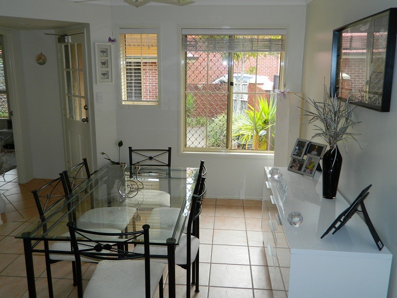18 Tallebudgera Creek Rd,, Burleigh Heads QLD 4220