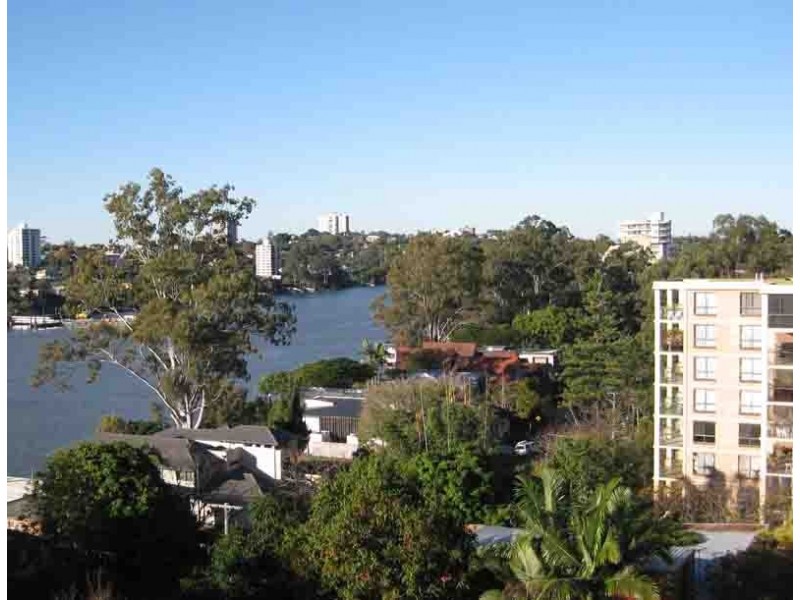 25/36 Jerdanefield Street, St Lucia QLD 4067