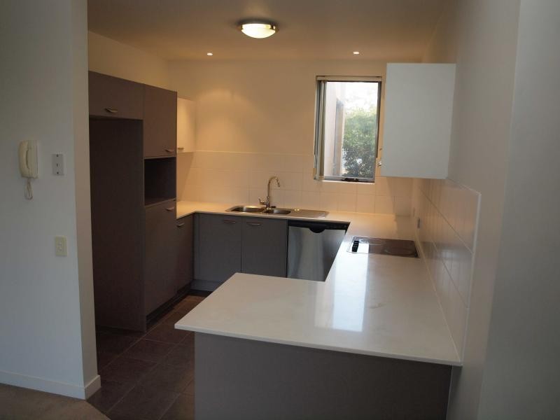 Varsity Lakes QLD 4227