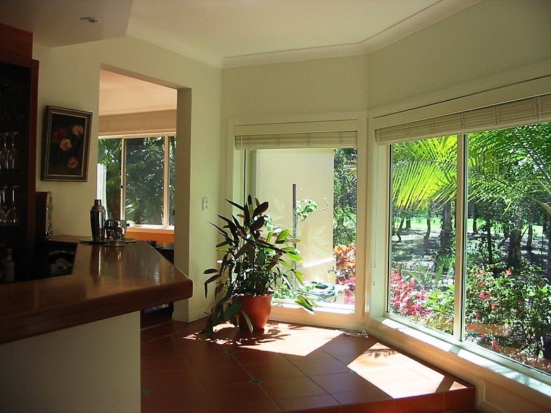 6 Crestridge Crescent, Oxenford QLD 4210