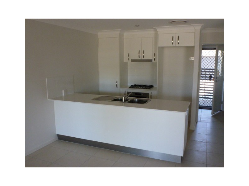 32/86 Carselgrove Ave, Fitzgibbon QLD 4018