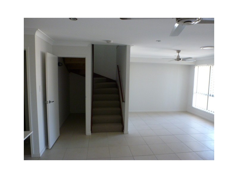 32/86 Carselgrove Ave, Fitzgibbon QLD 4018