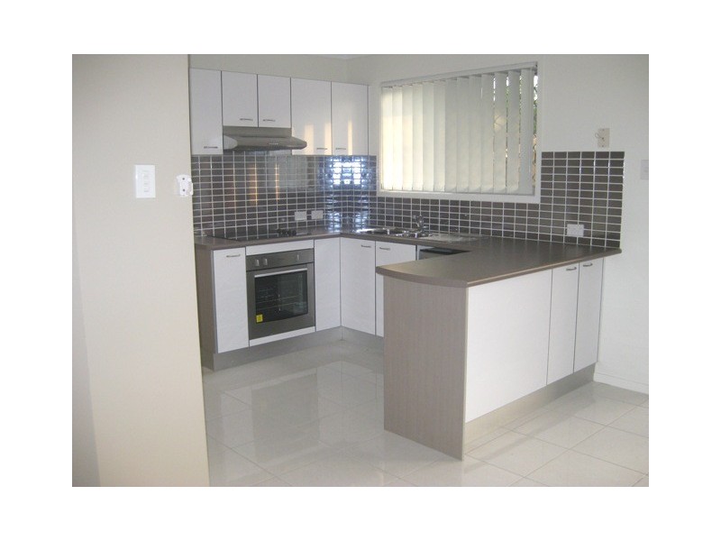 Pacific Pines QLD 4211