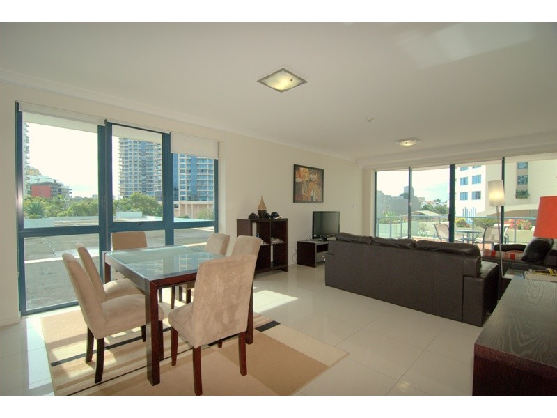 35 Ferry Street, Kangaroo Point QLD 4169