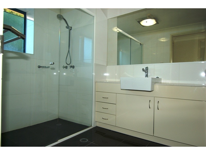 35 Ferry Street, Kangaroo Point QLD 4169